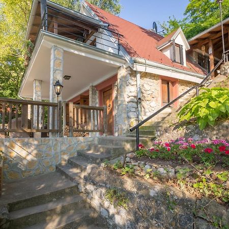 Vila Dunjarica Galambóc Kültér fotó